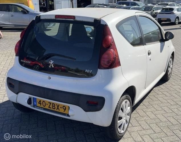 Hoofdafbeelding Peugeot 107
