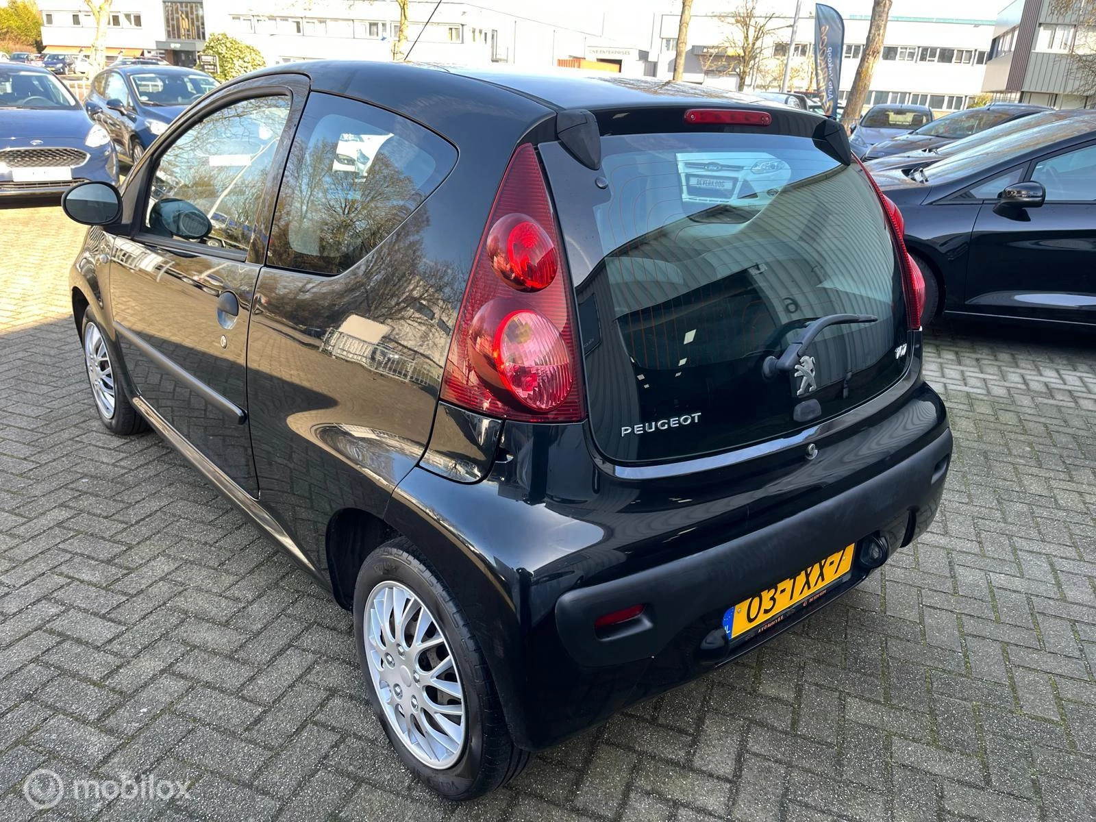 Hoofdafbeelding Peugeot 107