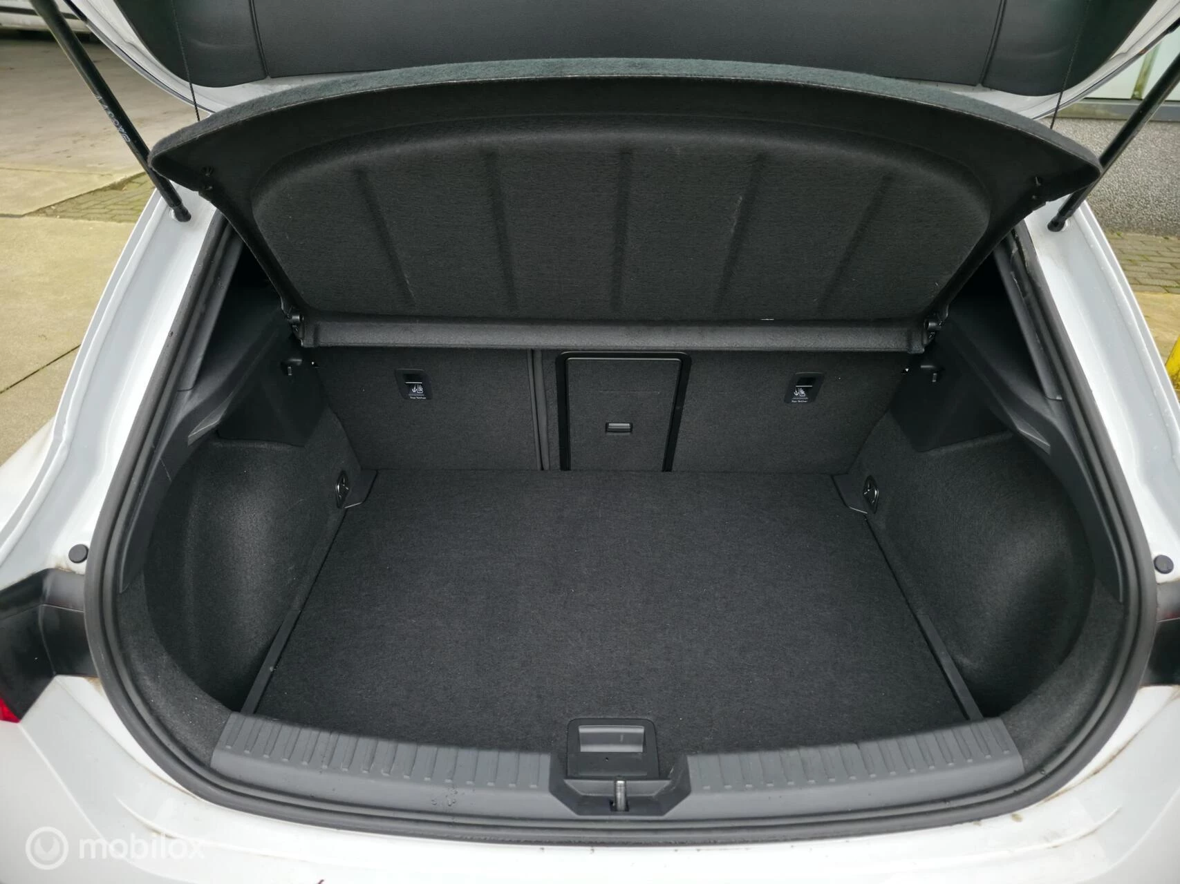 Hoofdafbeelding CUPRA Leon