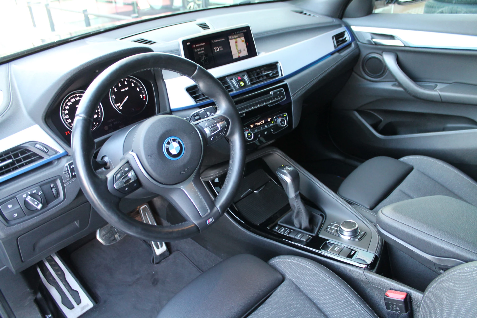 Hoofdafbeelding BMW X2