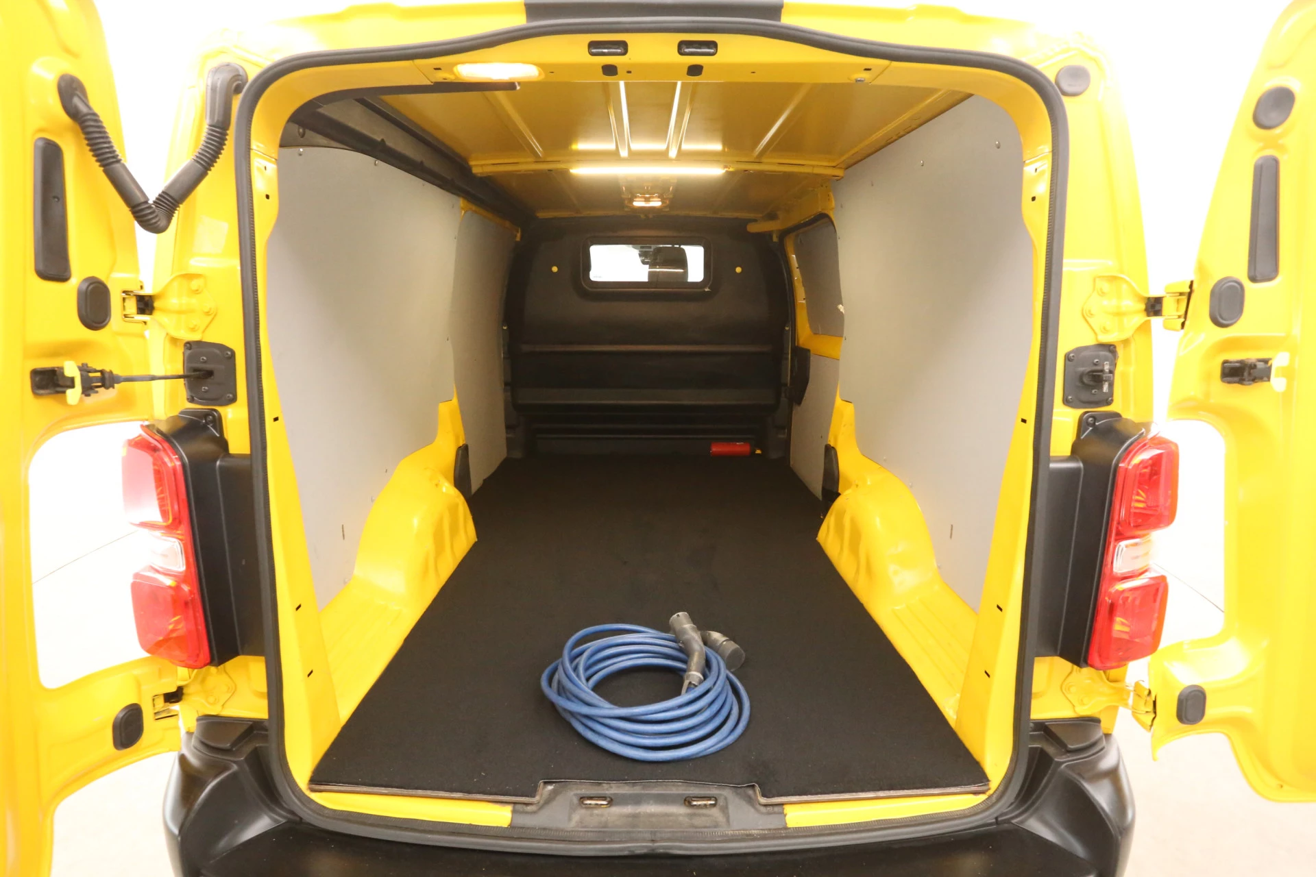 Hoofdafbeelding Opel Vivaro-e