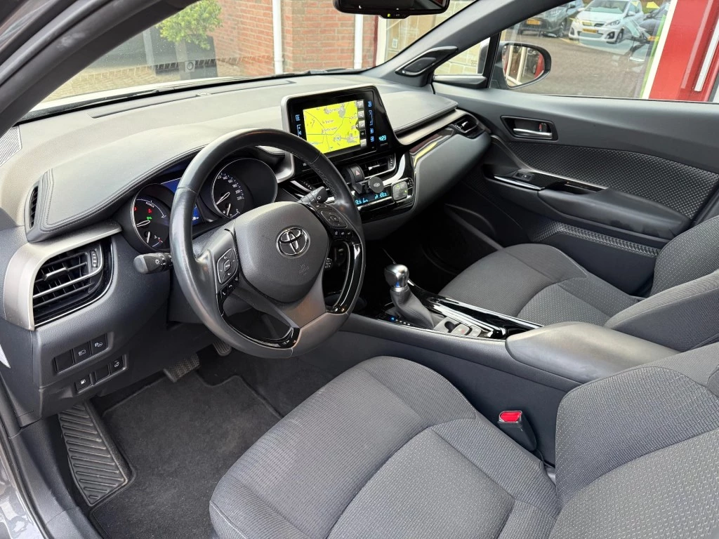 Hoofdafbeelding Toyota C-HR