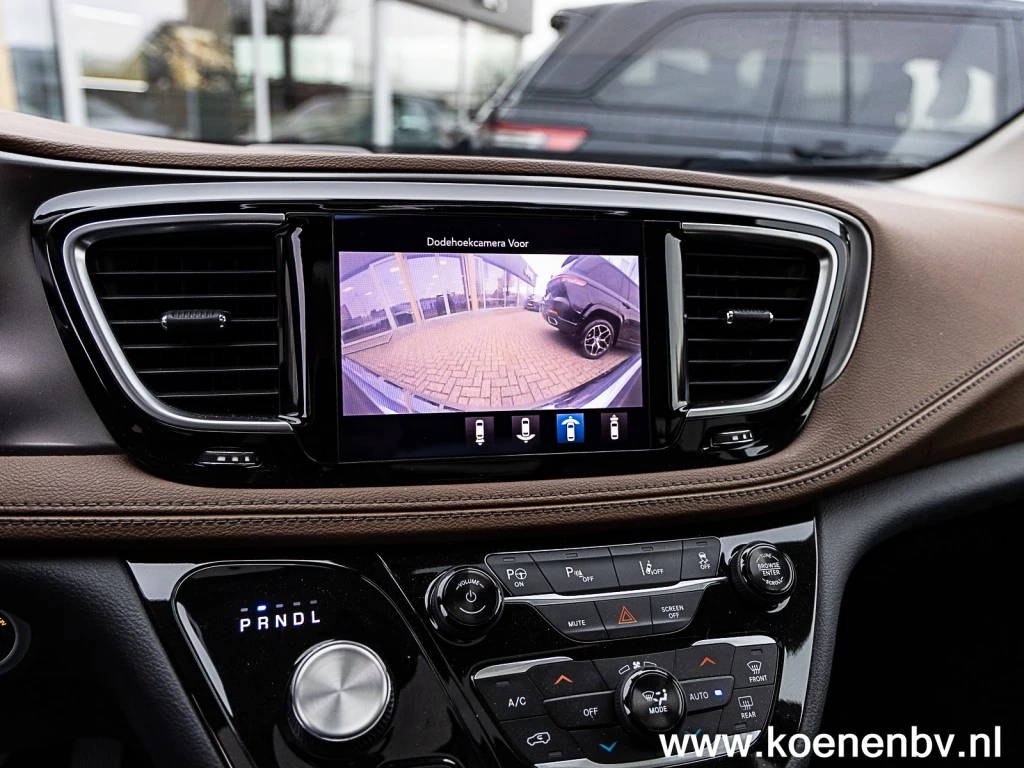 Hoofdafbeelding Chrysler Pacifica