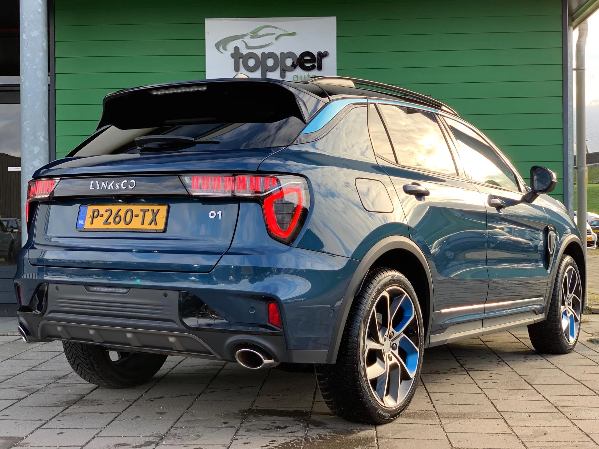 Hoofdafbeelding Lynk & Co 01