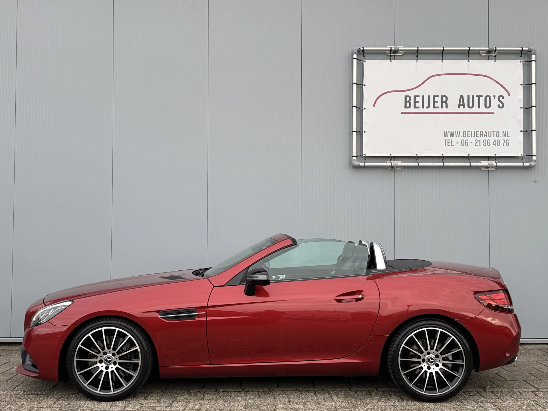 Hoofdafbeelding Mercedes-Benz SLC