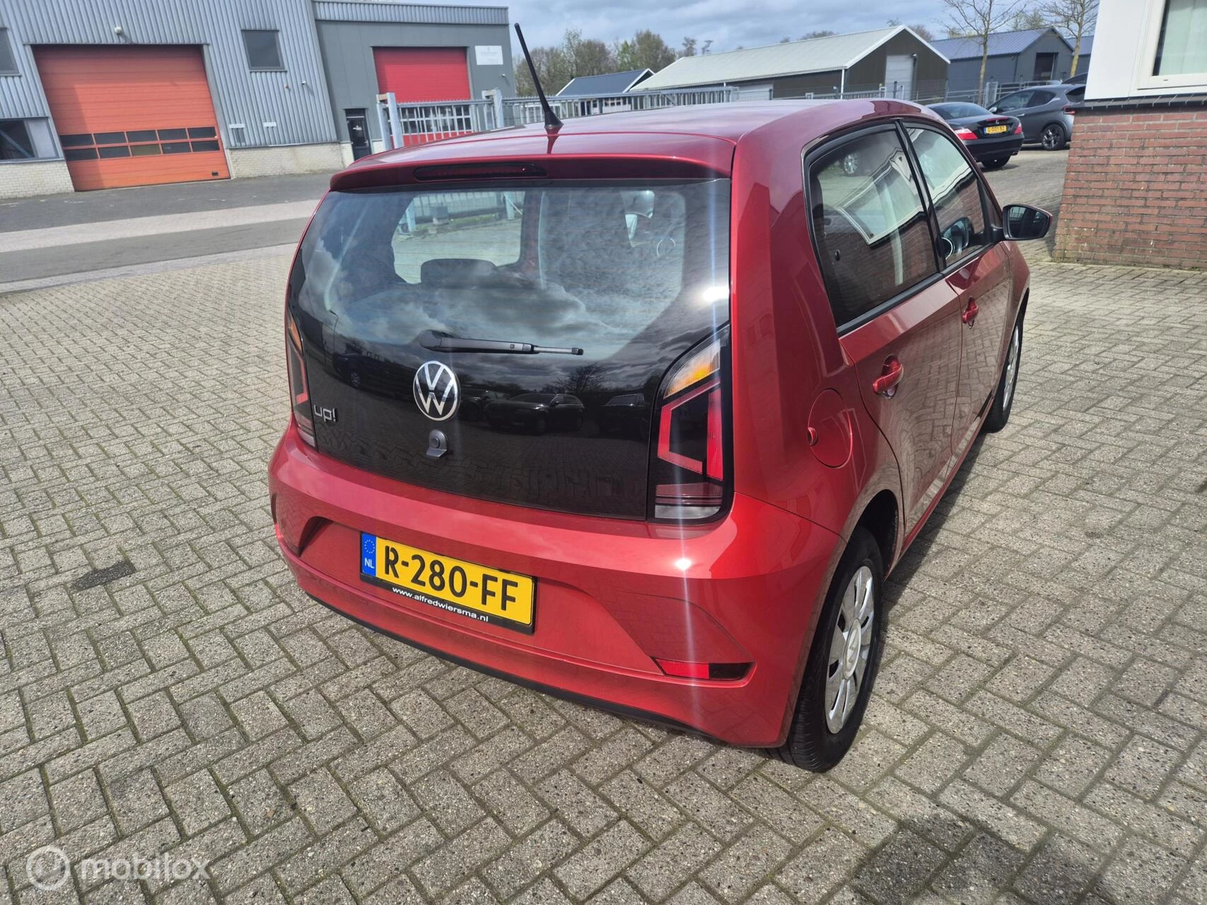 Hoofdafbeelding Volkswagen up!