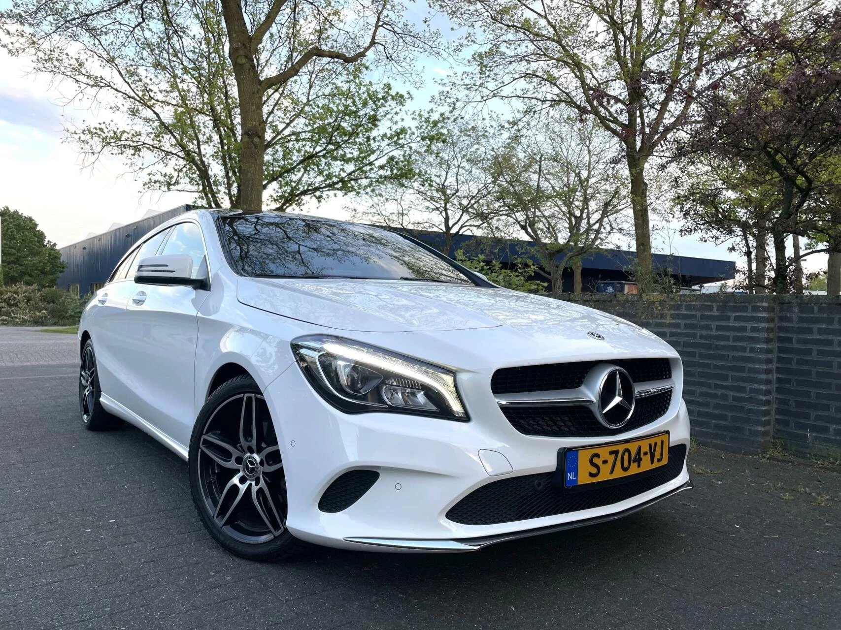 Hoofdafbeelding Mercedes-Benz CLA