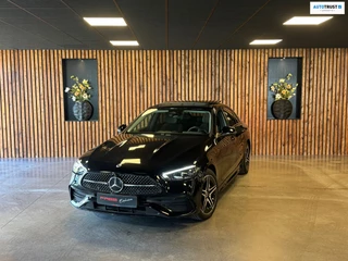Mercedes-Benz C-klasse 300 e AMG Line / Pano / Burmester / Camera / Sfeerverlichting / Stoelverwarming / Trekhaak / DAB