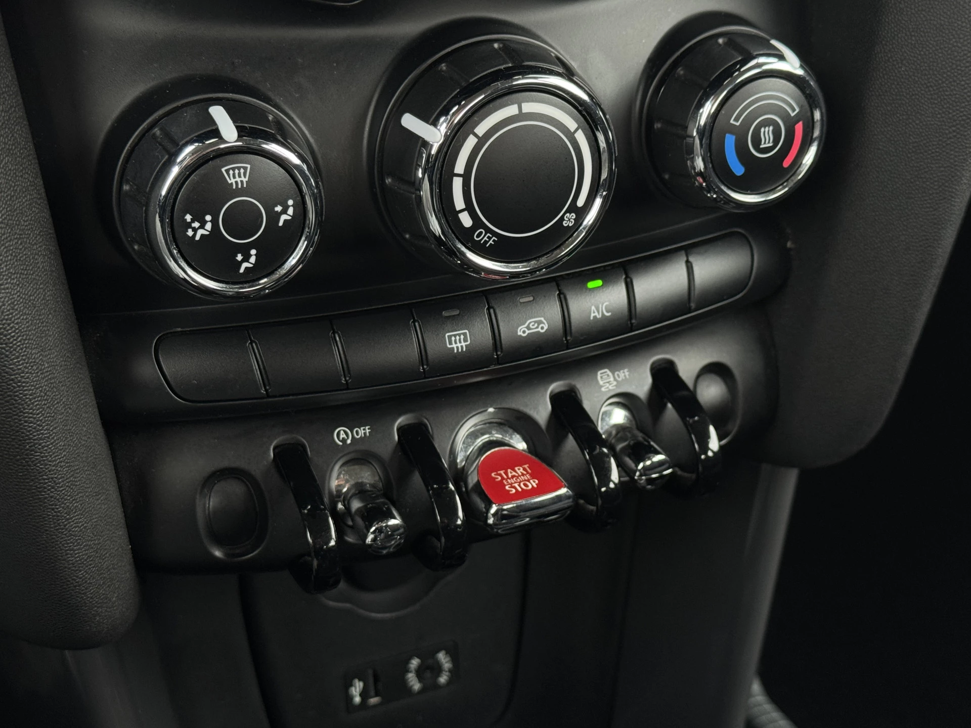 Hoofdafbeelding MINI One