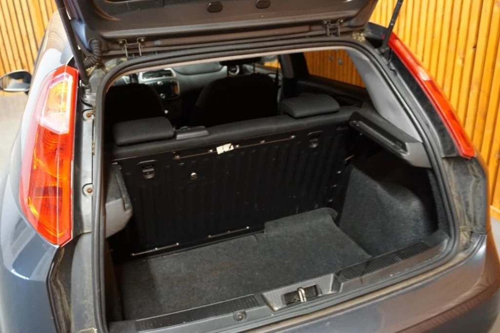 Hoofdafbeelding Fiat Punto