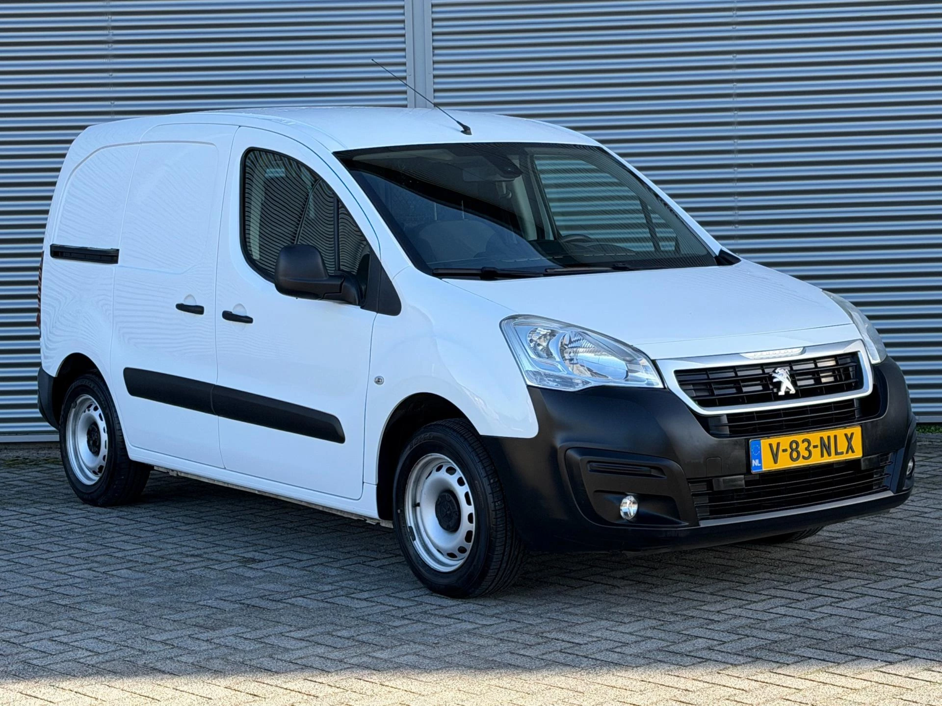 Hoofdafbeelding Peugeot Partner
