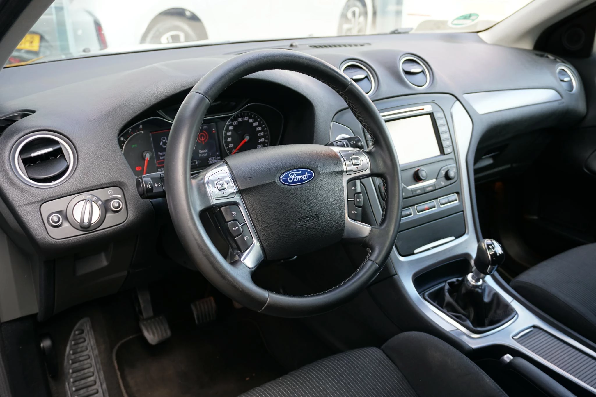Hoofdafbeelding Ford Mondeo