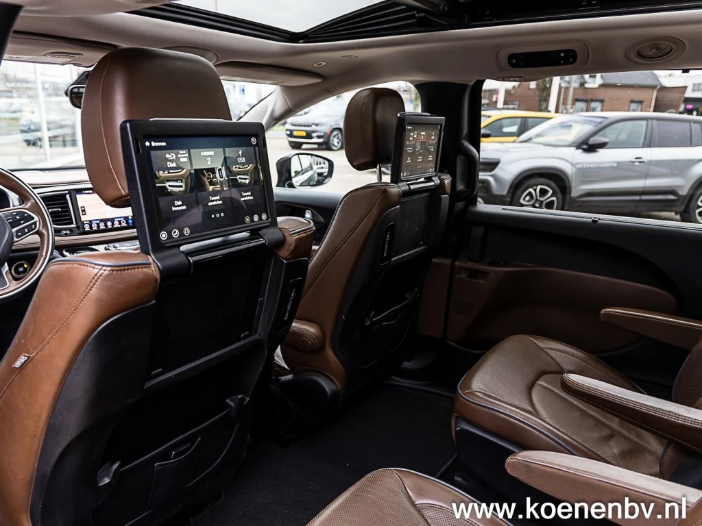 Hoofdafbeelding Chrysler Pacifica