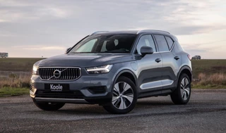 Volvo XC40 1.5 T4 Recharge Inscription Expression AUTOMAAT / PLUG IN HYBRID / NAVI / STOELVERWARMING / CAMERA