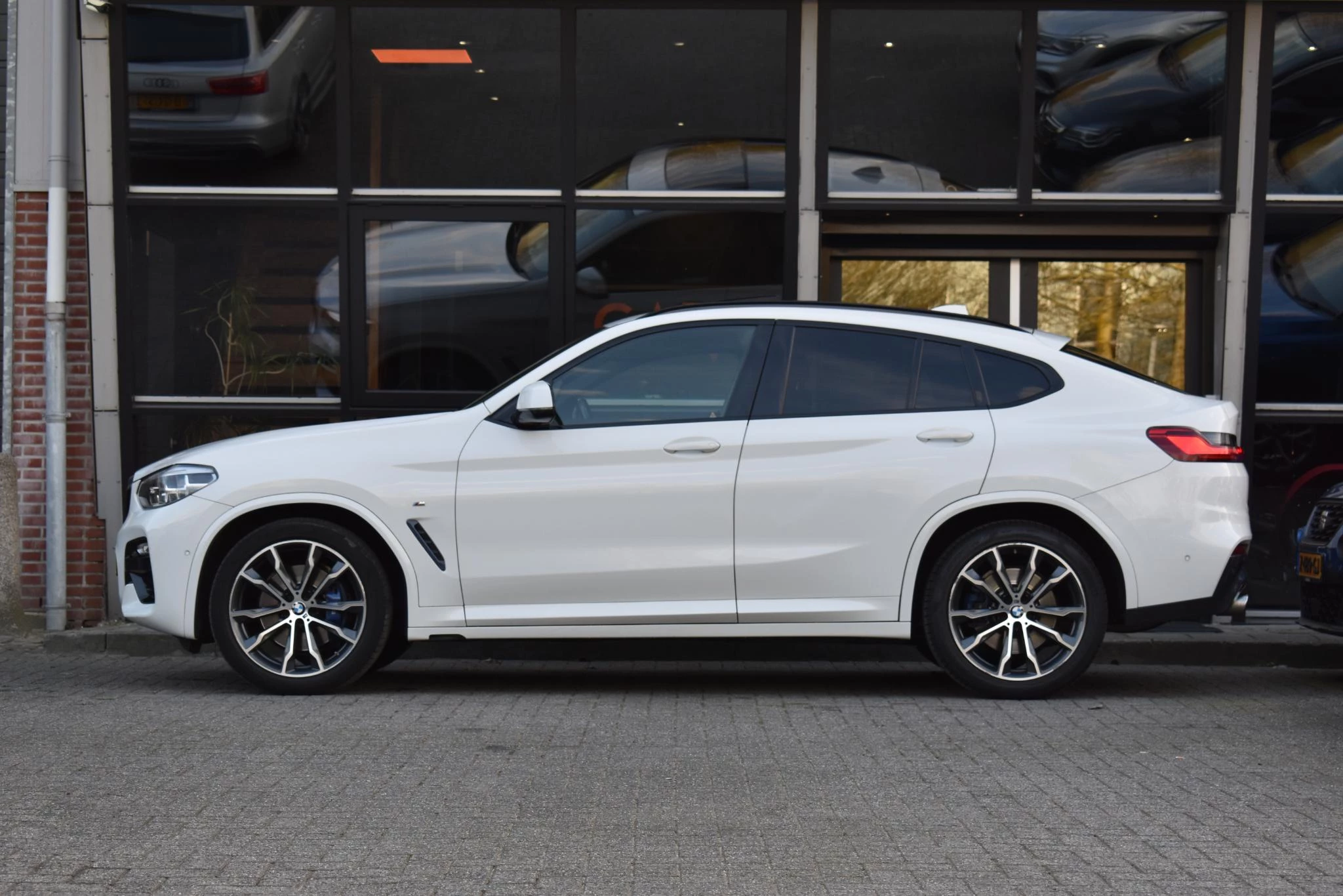 Hoofdafbeelding BMW X4