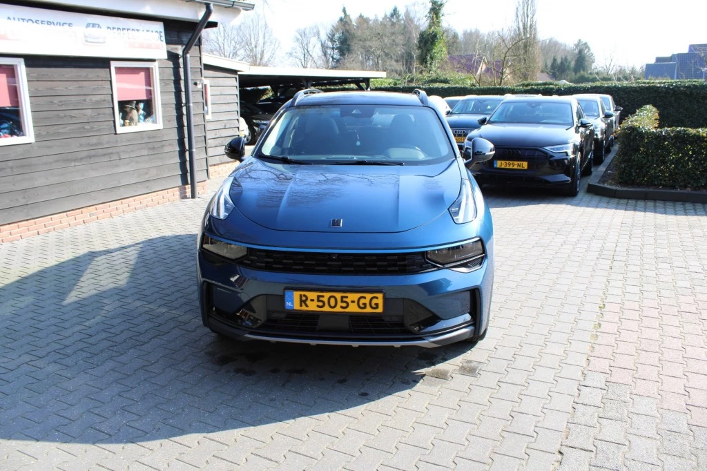 Hoofdafbeelding Lynk & Co 01