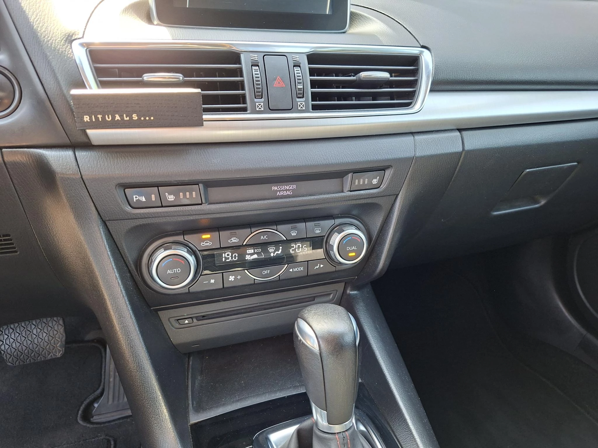 Hoofdafbeelding Mazda 3