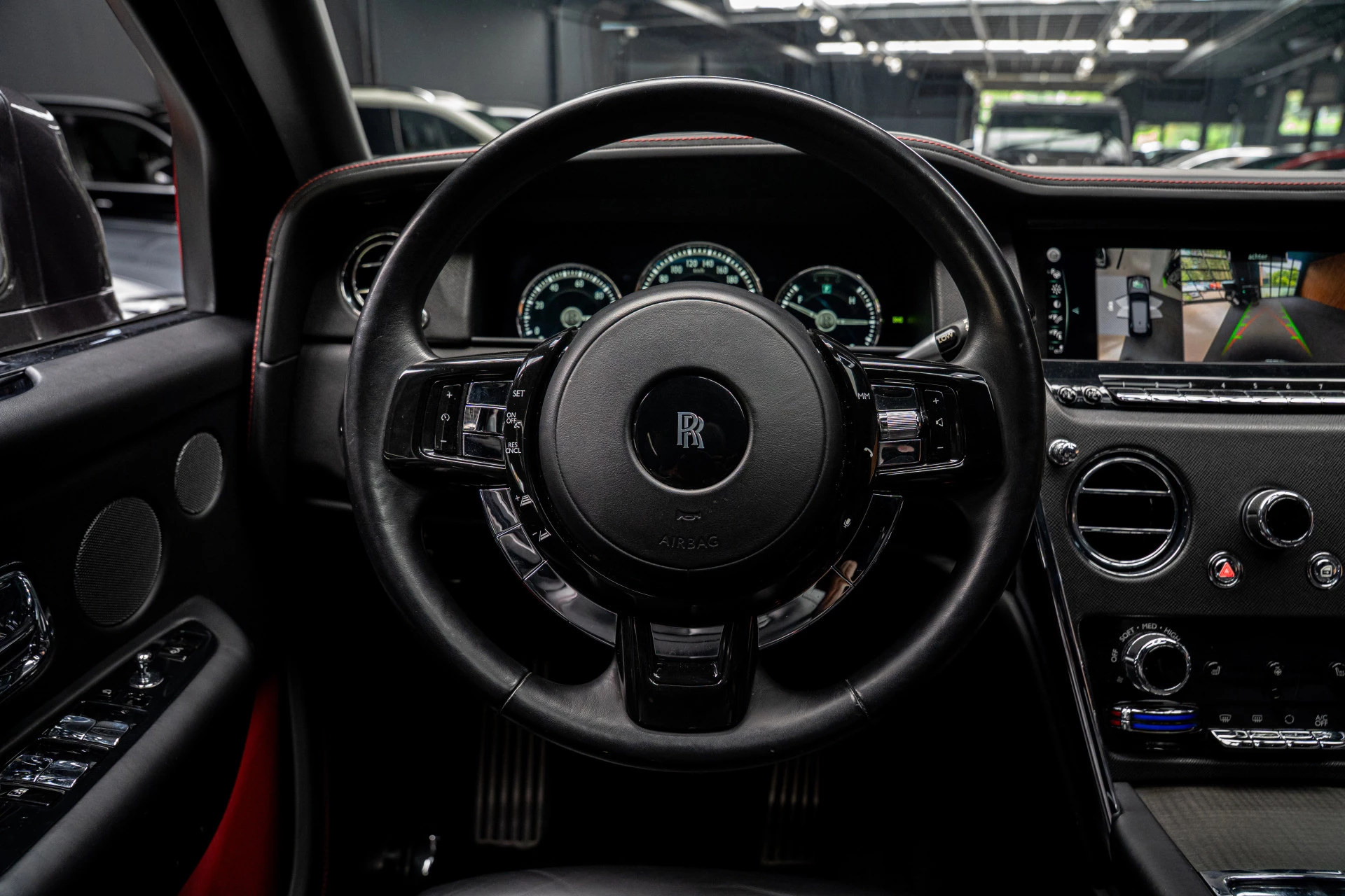 Hoofdafbeelding Rolls-Royce Cullinan