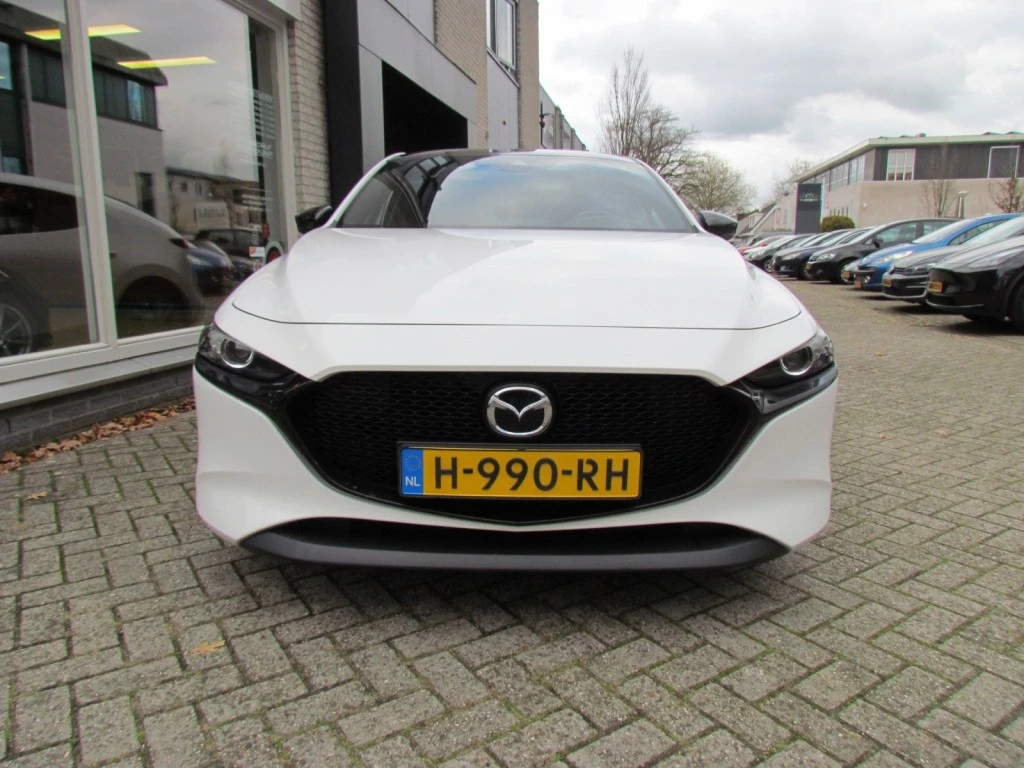 Hoofdafbeelding Mazda 3