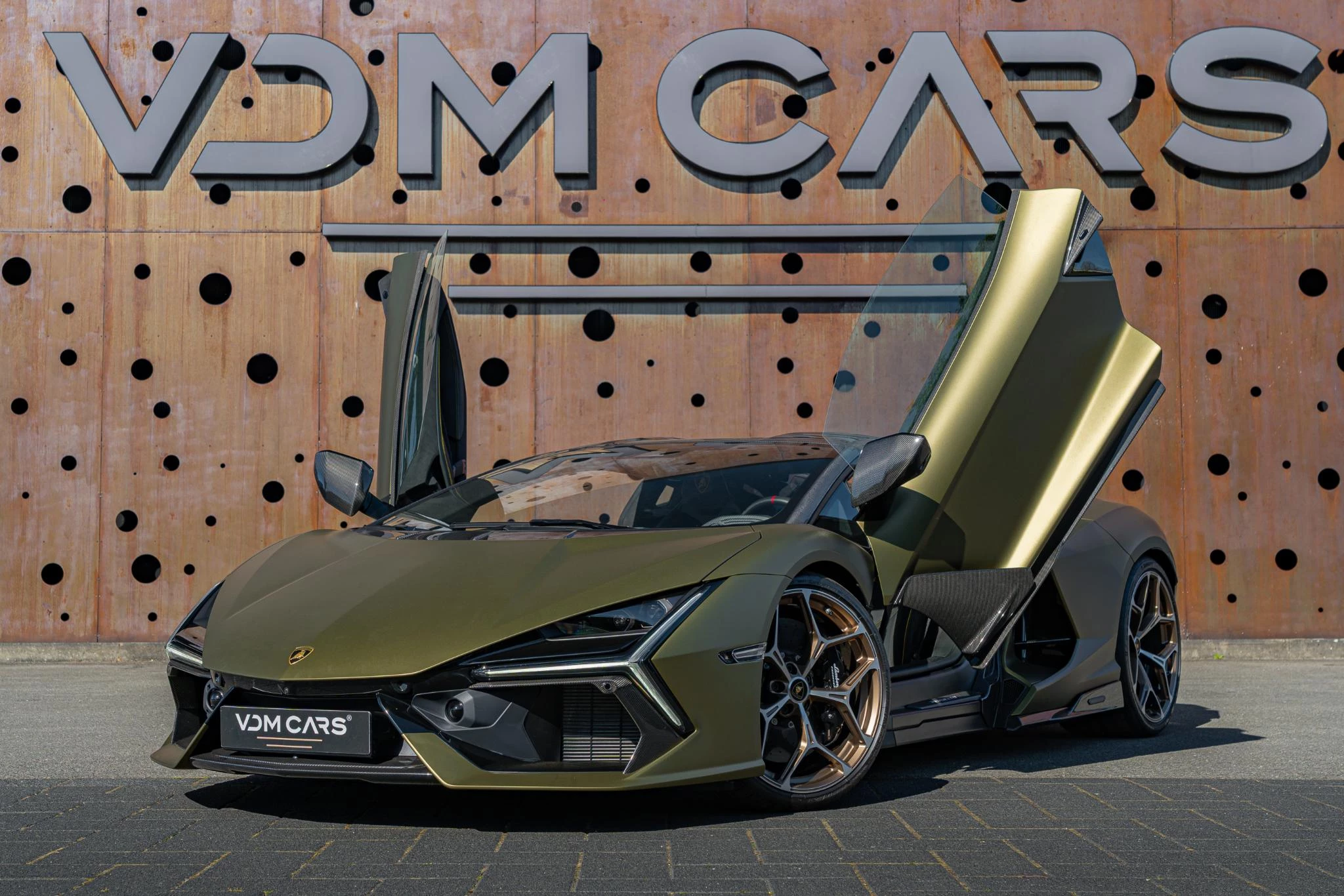 Hoofdafbeelding Lamborghini Revuelto