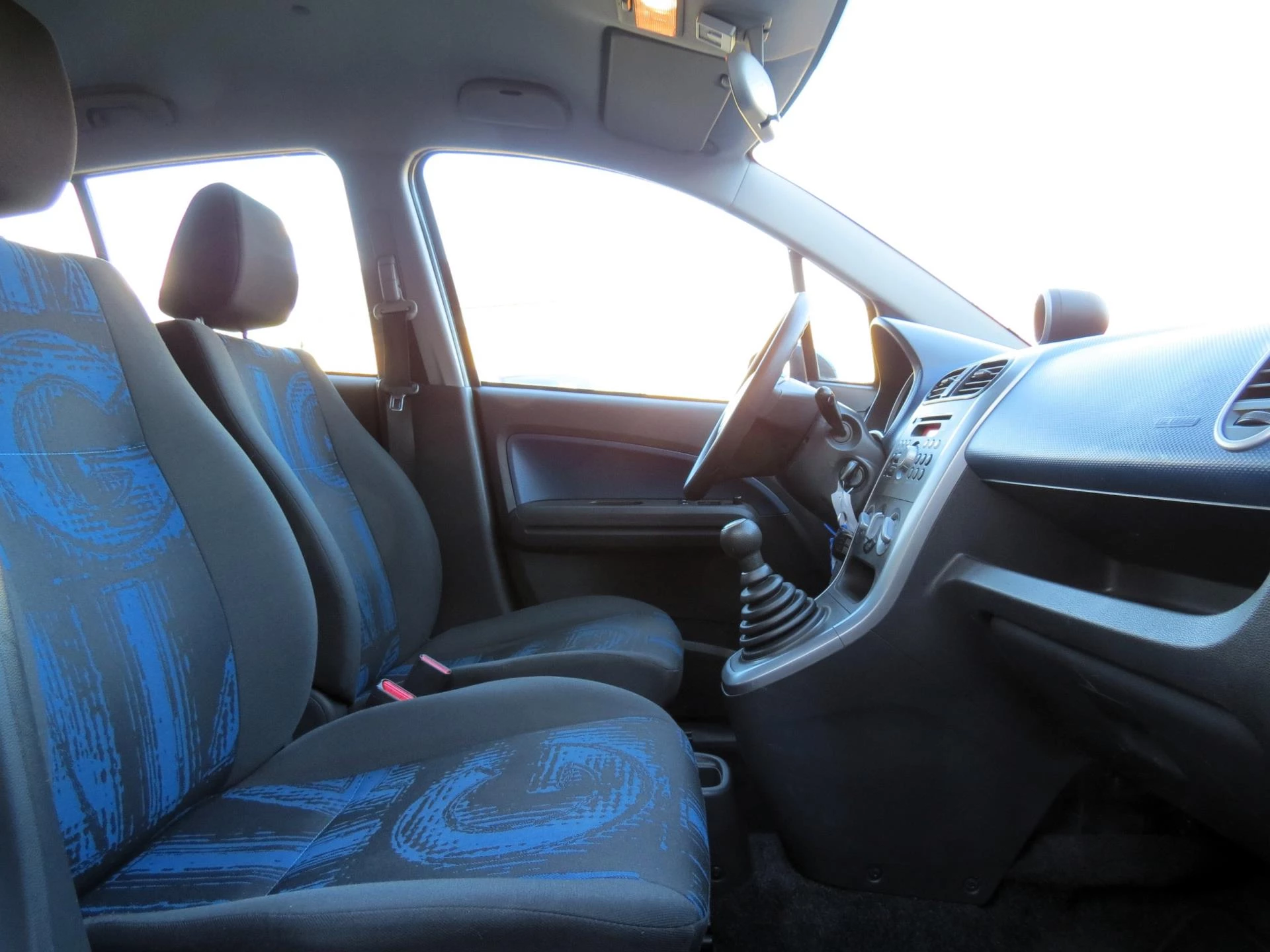 Hoofdafbeelding Opel Agila