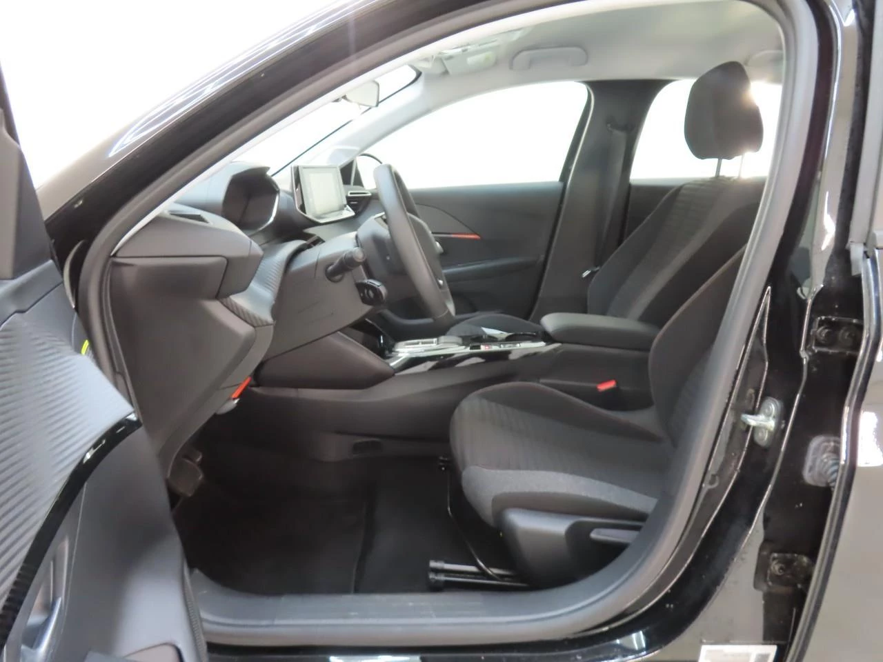 Hoofdafbeelding Peugeot e-208