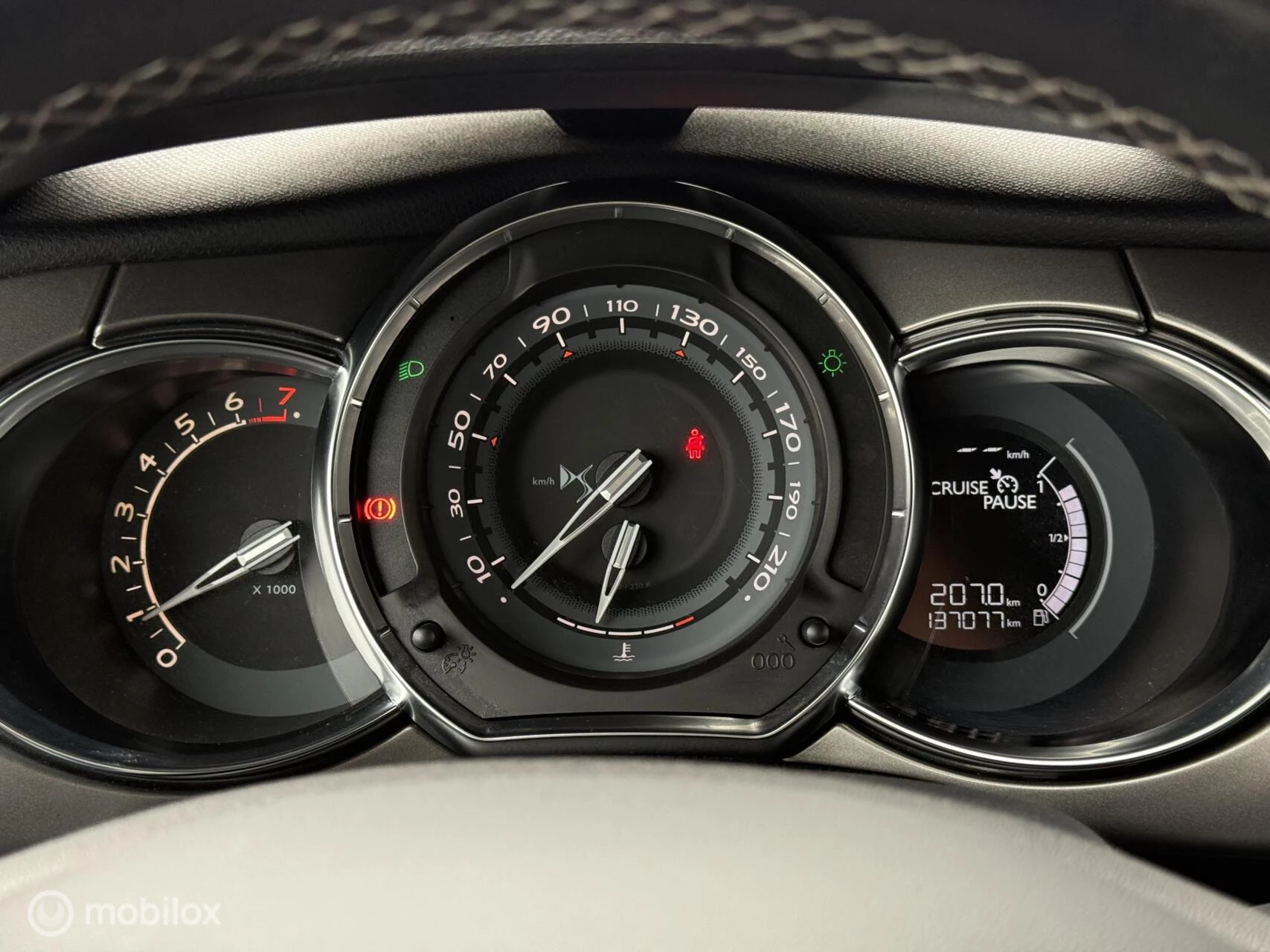 Hoofdafbeelding DS DS 3