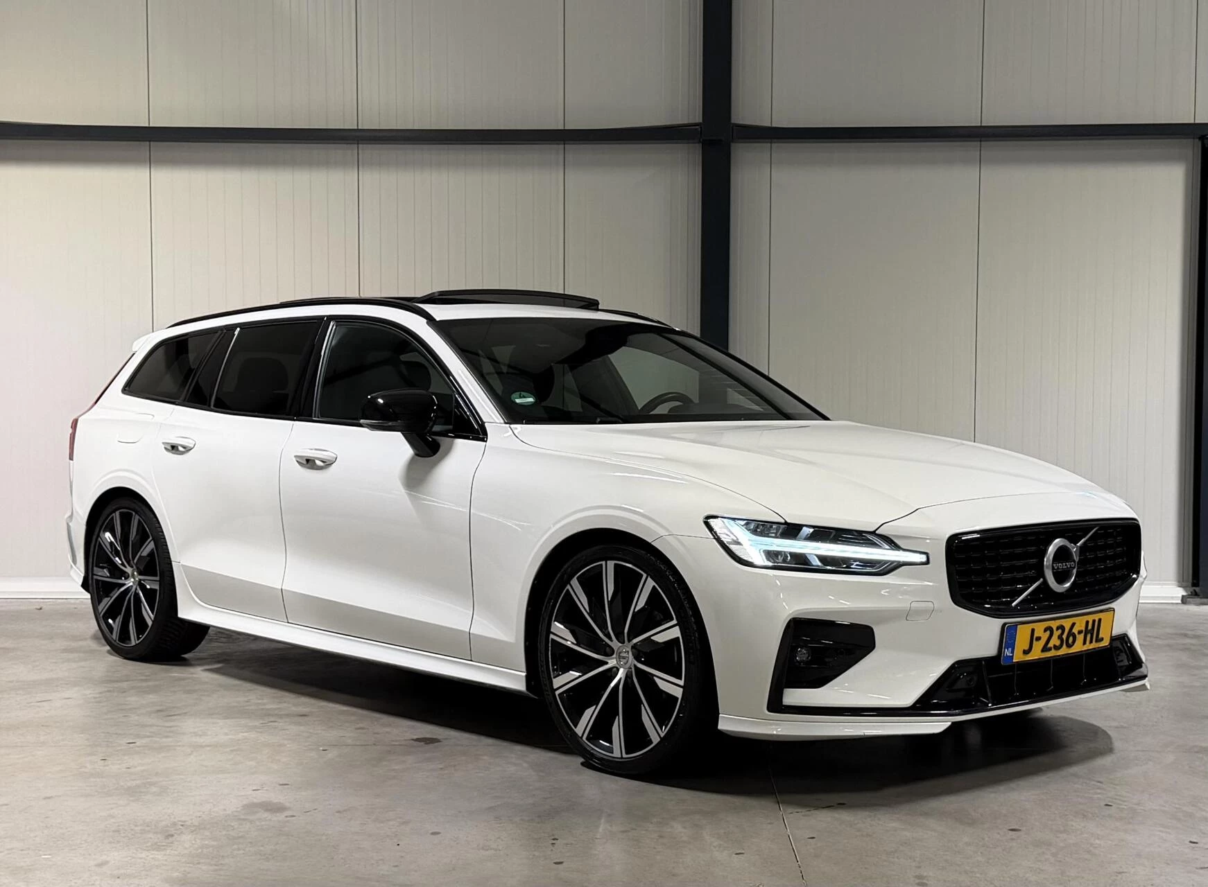 Hoofdafbeelding Volvo V60