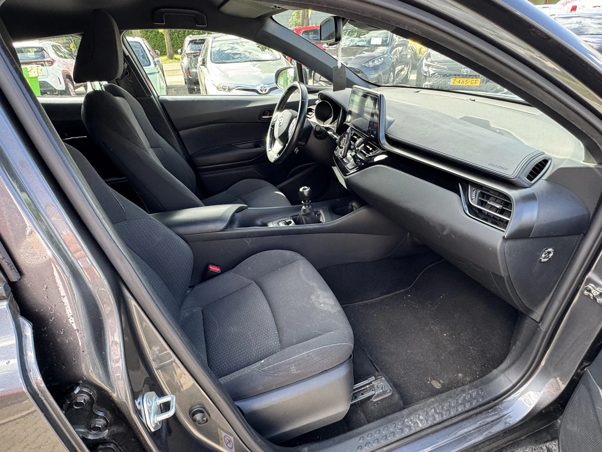Hoofdafbeelding Toyota C-HR