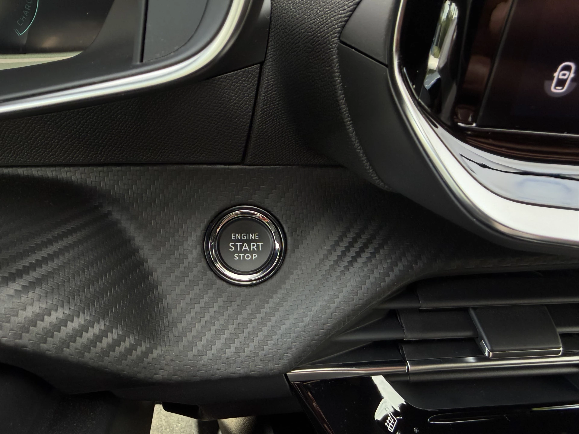 Hoofdafbeelding Peugeot e-208