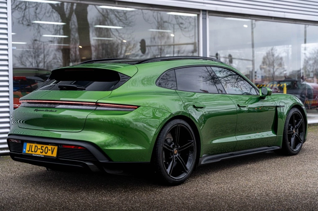 Hoofdafbeelding Porsche Taycan