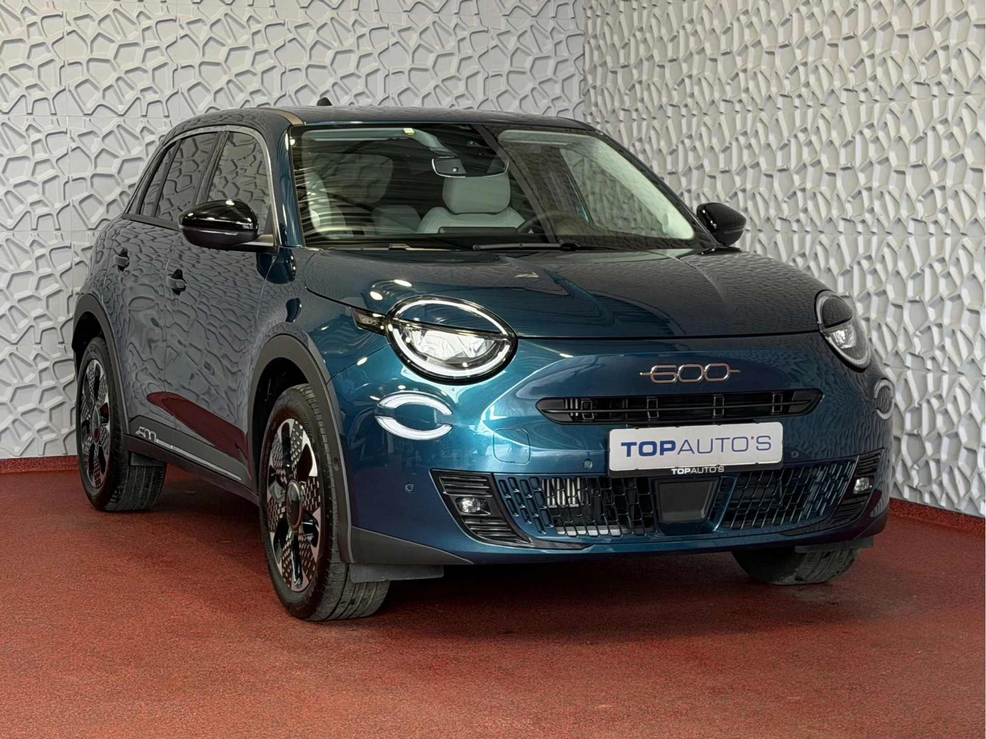 Hoofdafbeelding Fiat 600