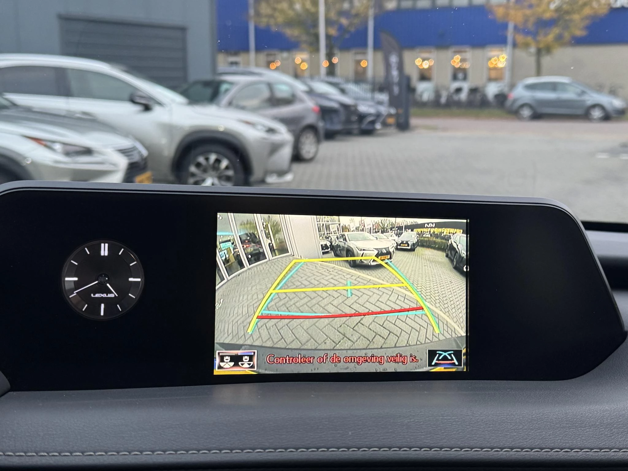 Hoofdafbeelding Lexus UX