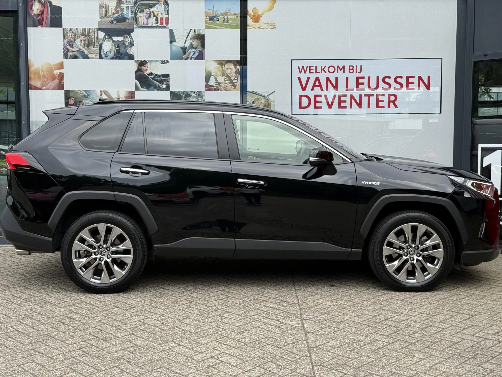 Hoofdafbeelding Toyota RAV4