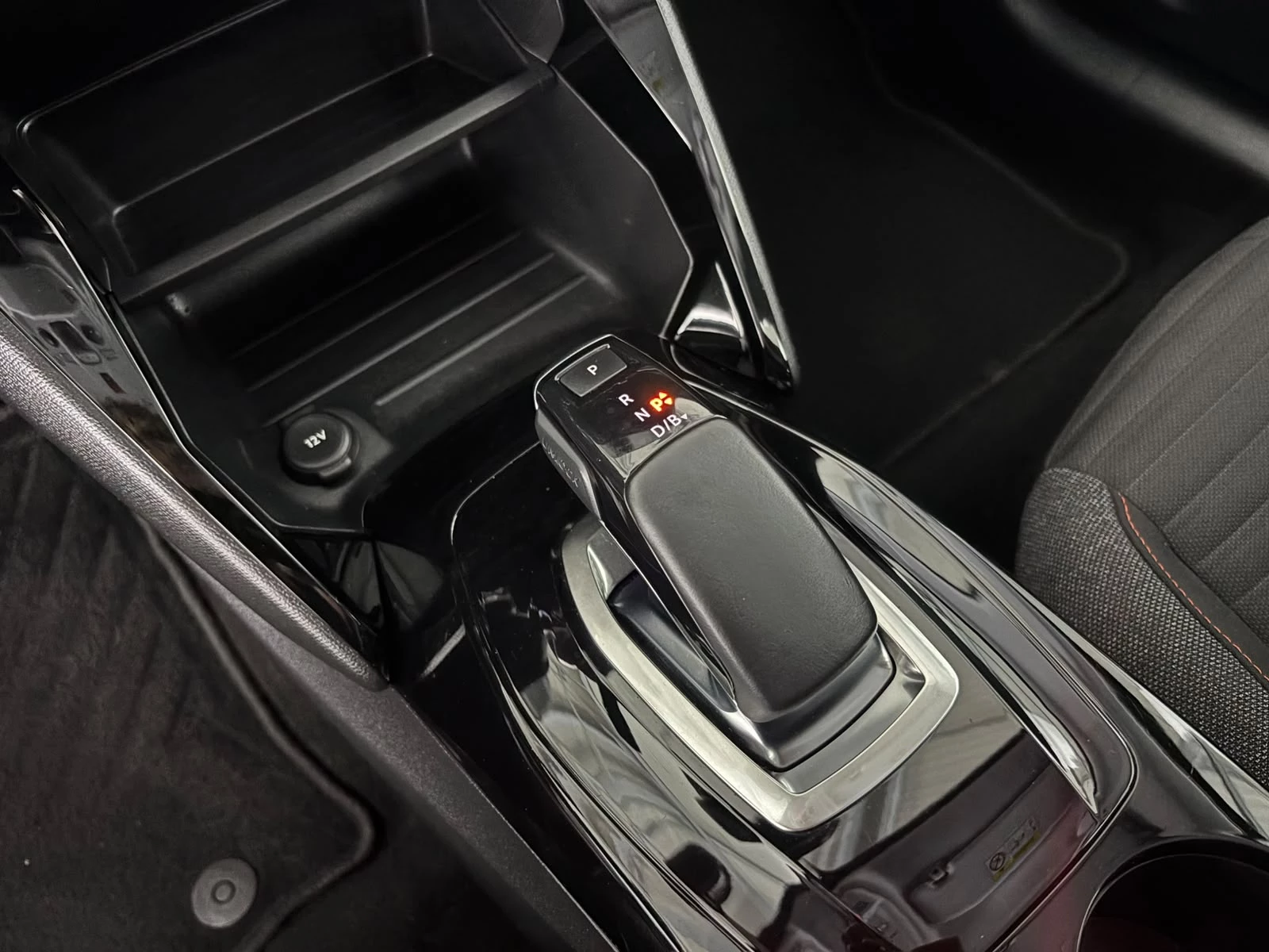 Hoofdafbeelding Peugeot e-208
