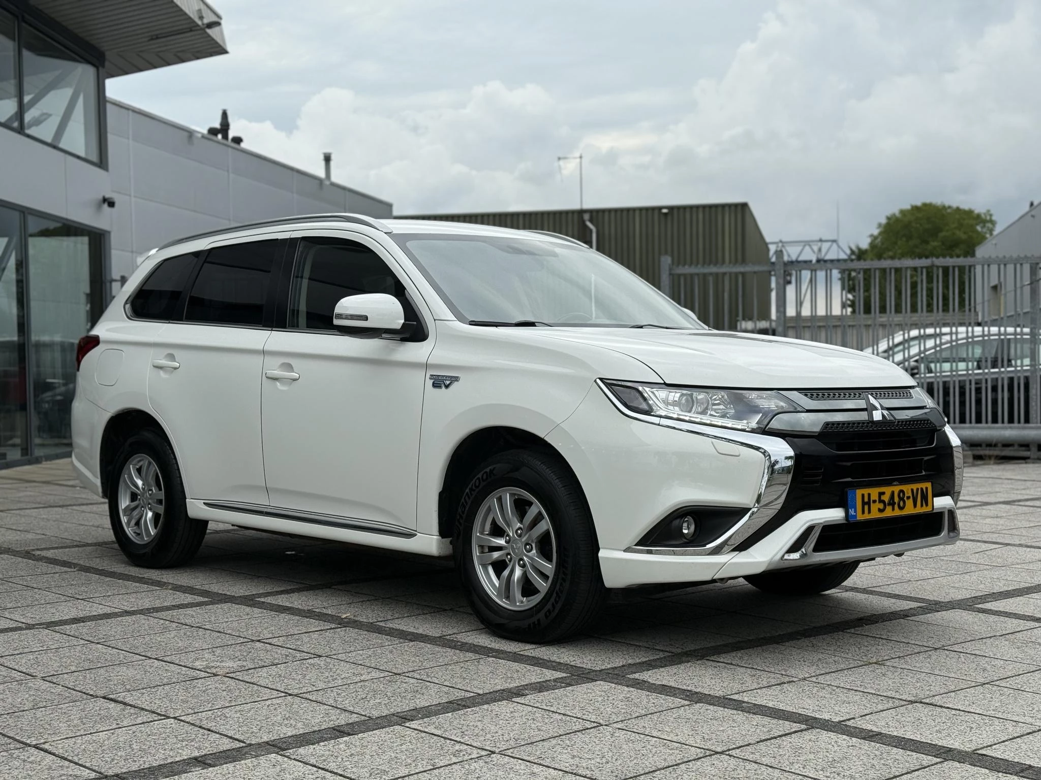 Hoofdafbeelding Mitsubishi Outlander
