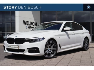 BMW 5 Serie 520i Executive M Sport Automaat / Sportstoelen / Achteruitrijcamera / Head-Up / M Sportonderstel / Parking Assistant / Navigatie Professional / Harman Kardon