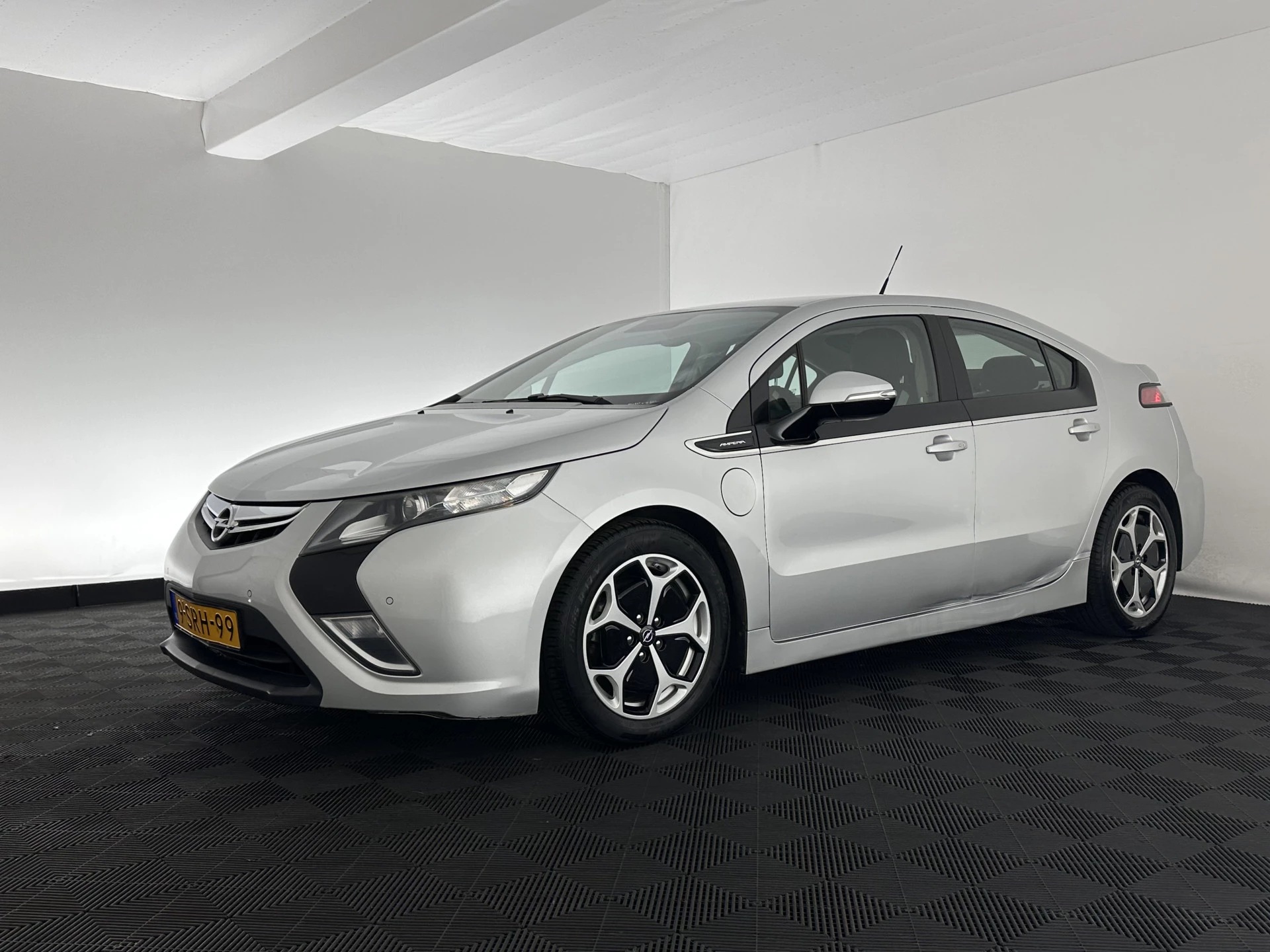 Hoofdafbeelding Opel Ampera