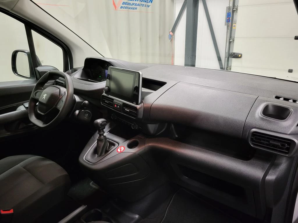 Hoofdafbeelding Peugeot Partner