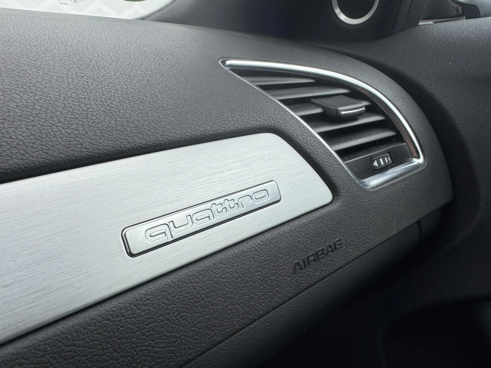 Hoofdafbeelding Audi S4