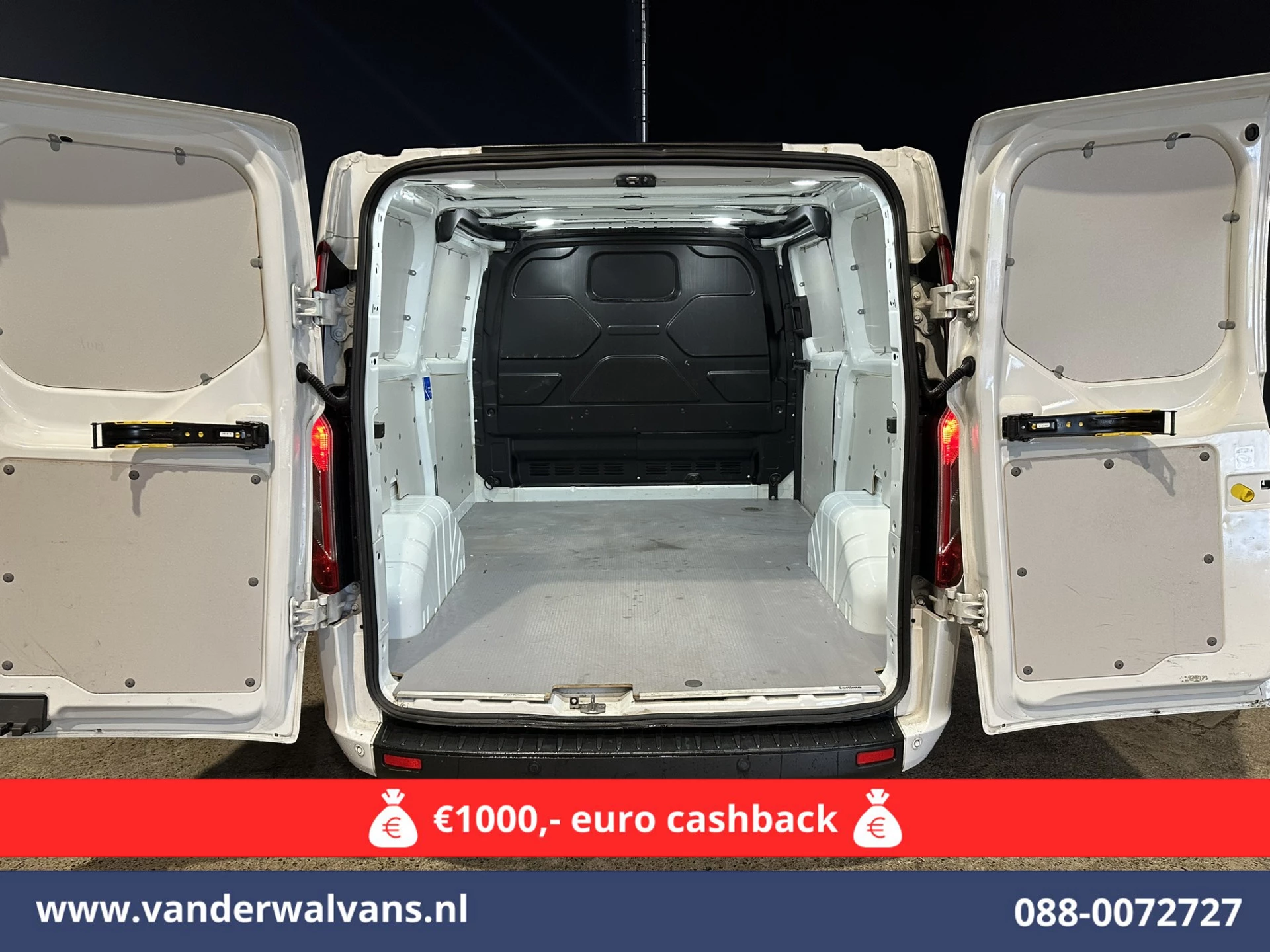 Hoofdafbeelding Ford Transit Custom