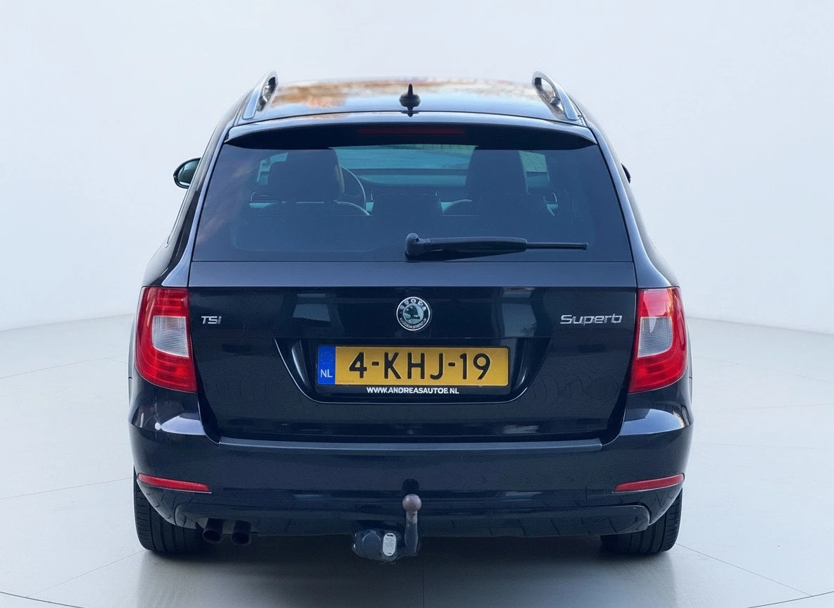 Hoofdafbeelding Škoda Superb