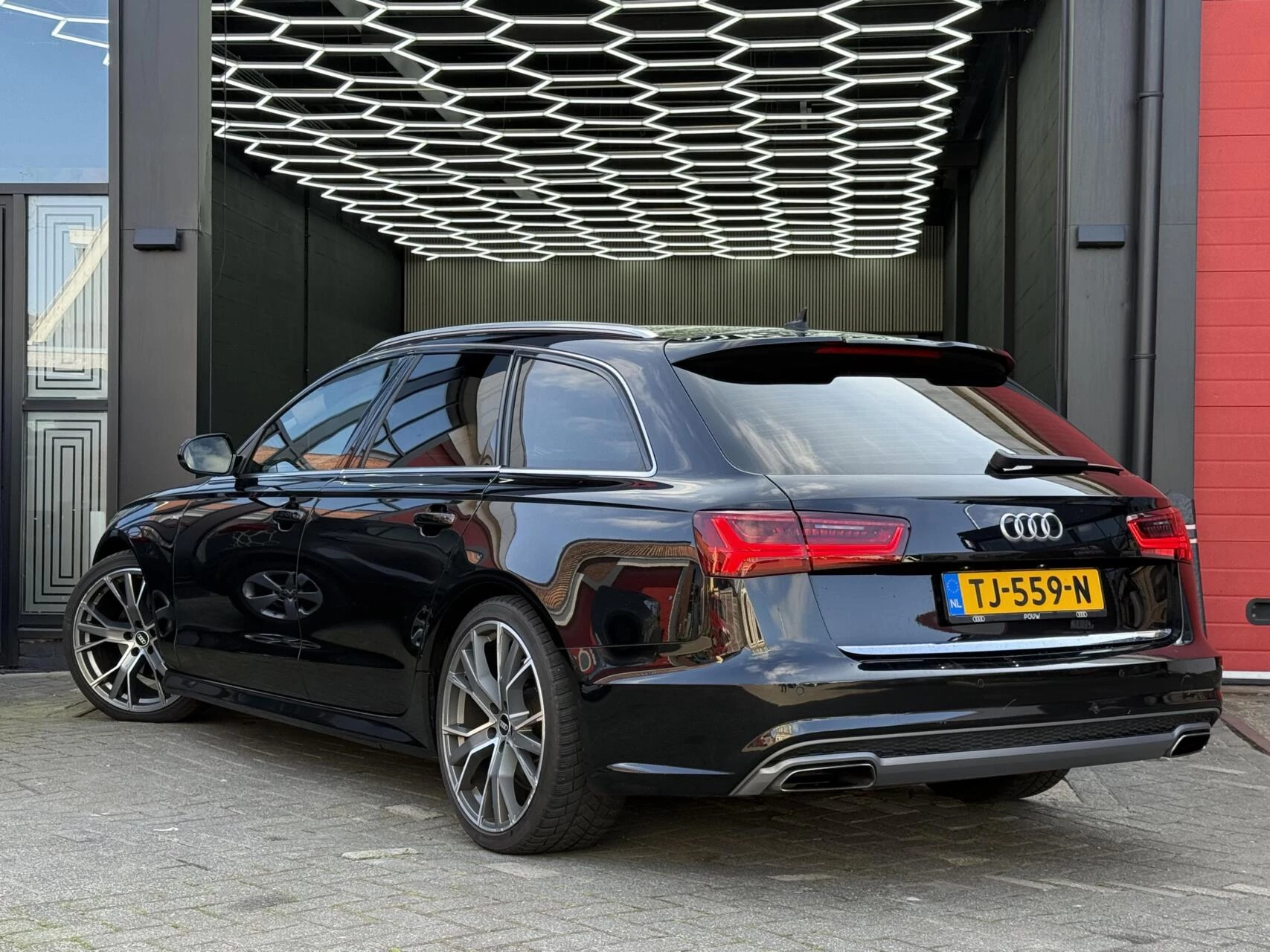 Hoofdafbeelding Audi A6