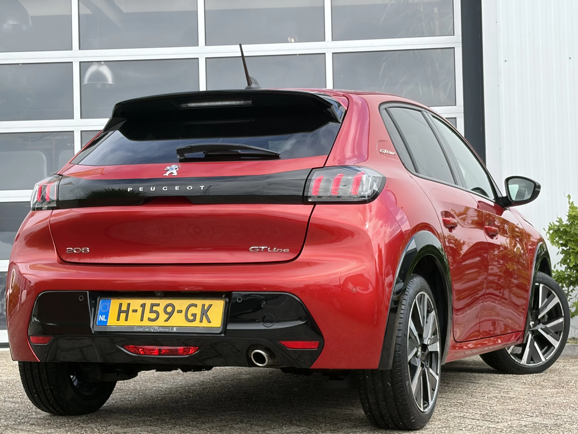 Hoofdafbeelding Peugeot 208