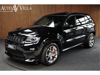 Hoofdafbeelding Jeep Grand Cherokee Jeep Grand Cherokee 6.4 Hemi SRT-design Pack Panorama Carbon Camera Harman Kardon Carplay Stuurverwarming