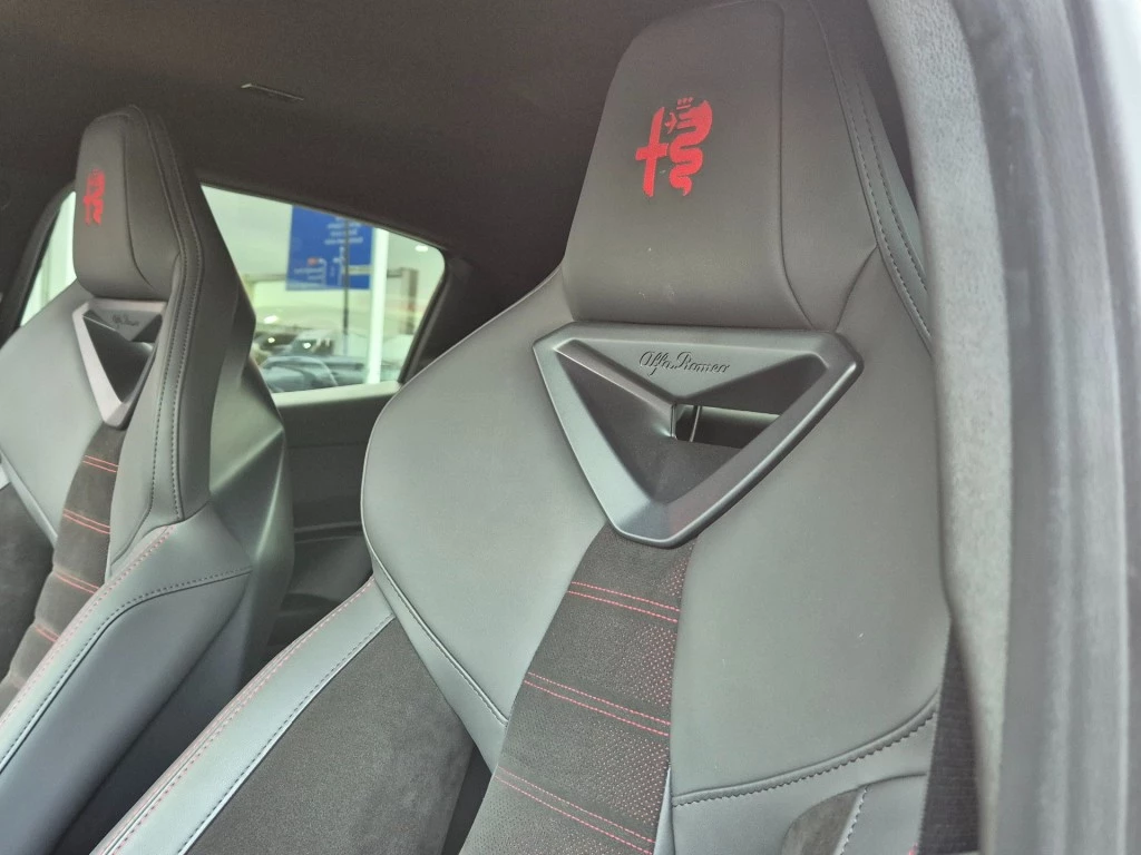 Hoofdafbeelding Alfa Romeo Junior