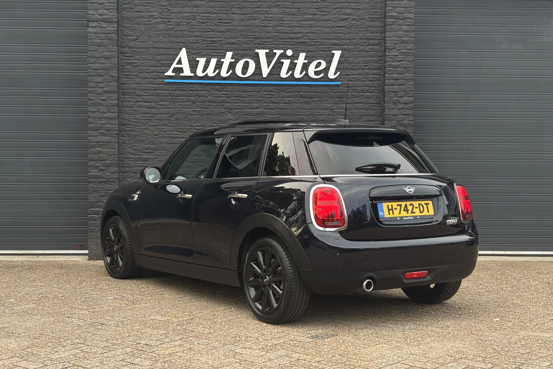 Hoofdafbeelding MINI Cooper