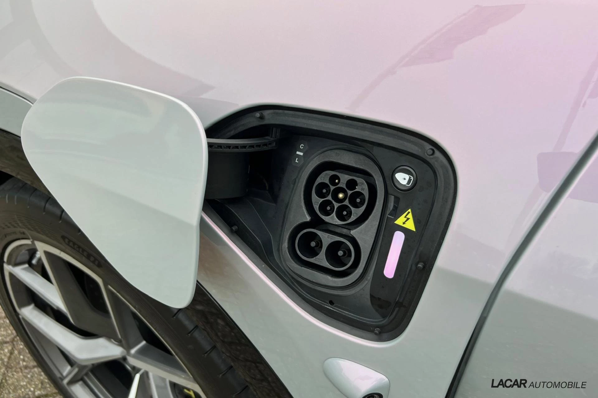 Hoofdafbeelding Lotus Eletre