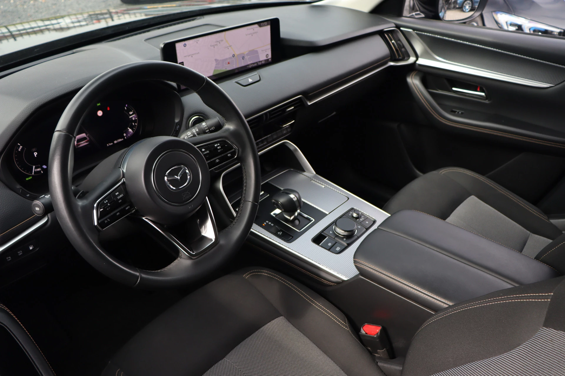 Hoofdafbeelding Mazda CX-60