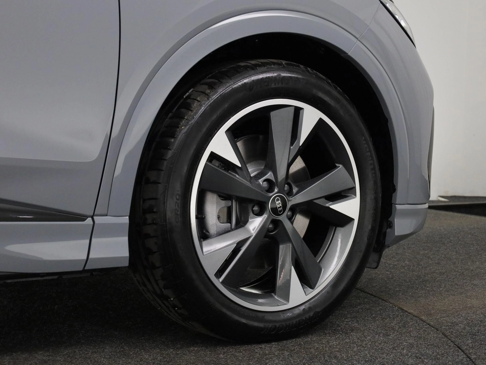 Hoofdafbeelding Audi Q4 e-tron
